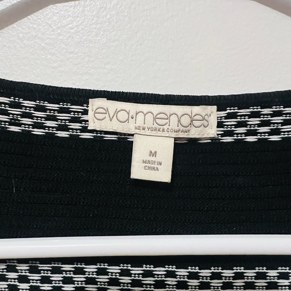 Crop top type Sweater - Picture 3 of 3